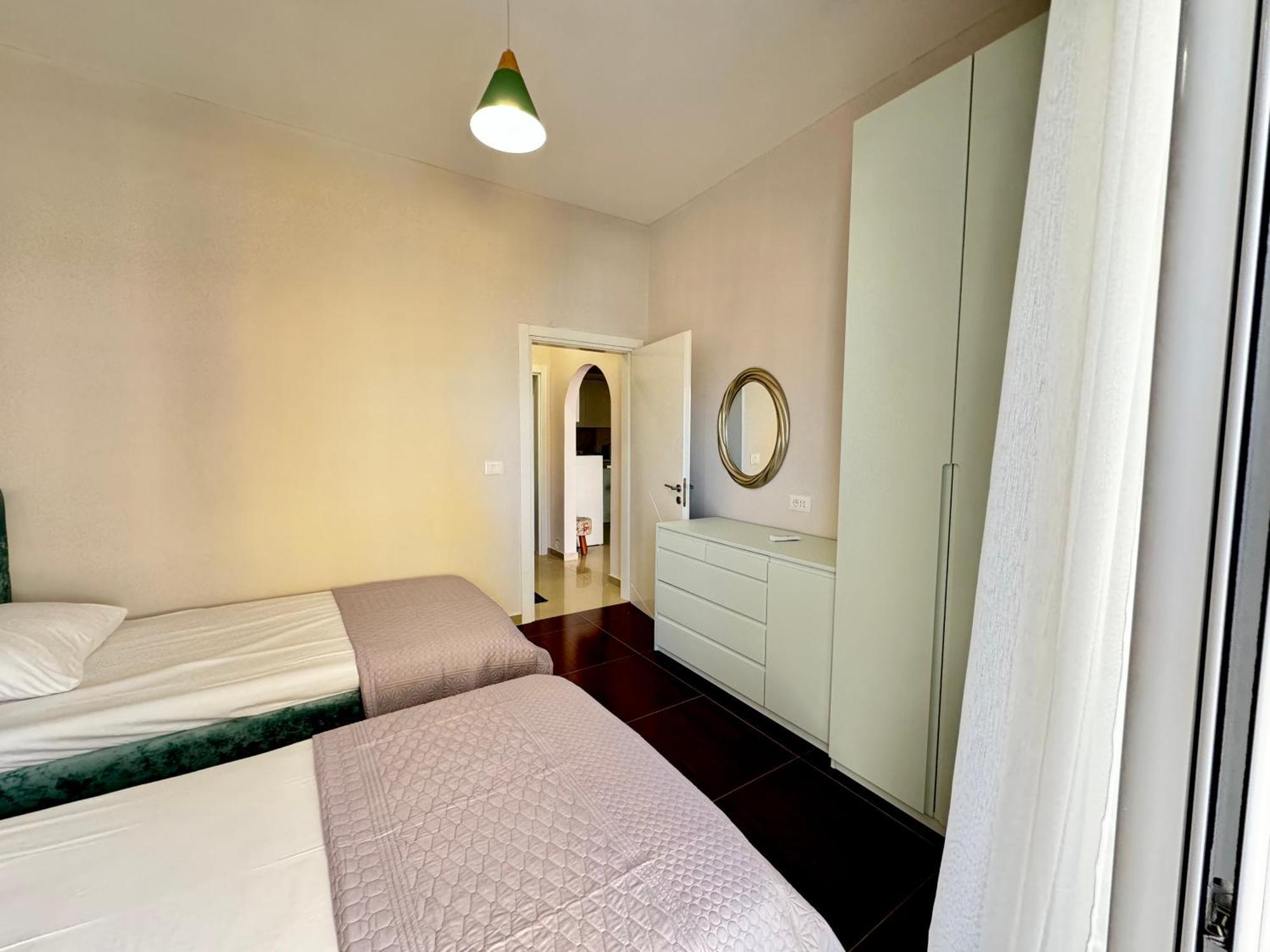 Turquoise Superior 6 Persons Leilighet Sarandë