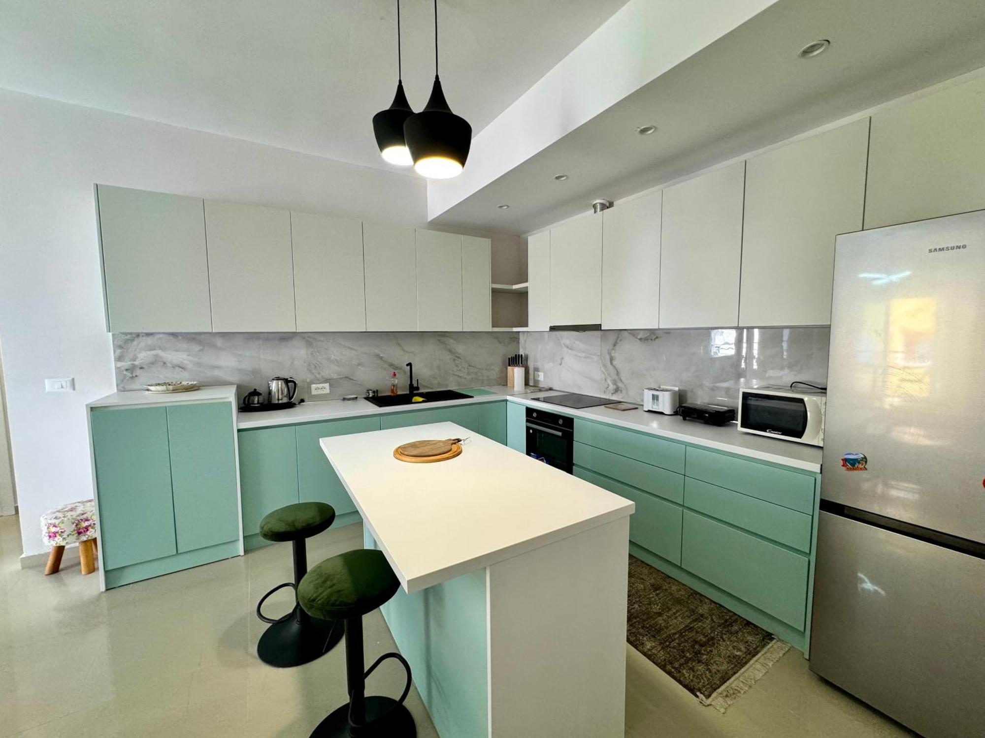 Turquoise Superior 6 Persons Leilighet